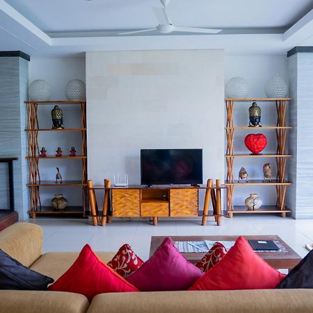 The Kumpi Villas Seminyak  Bagian luar foto