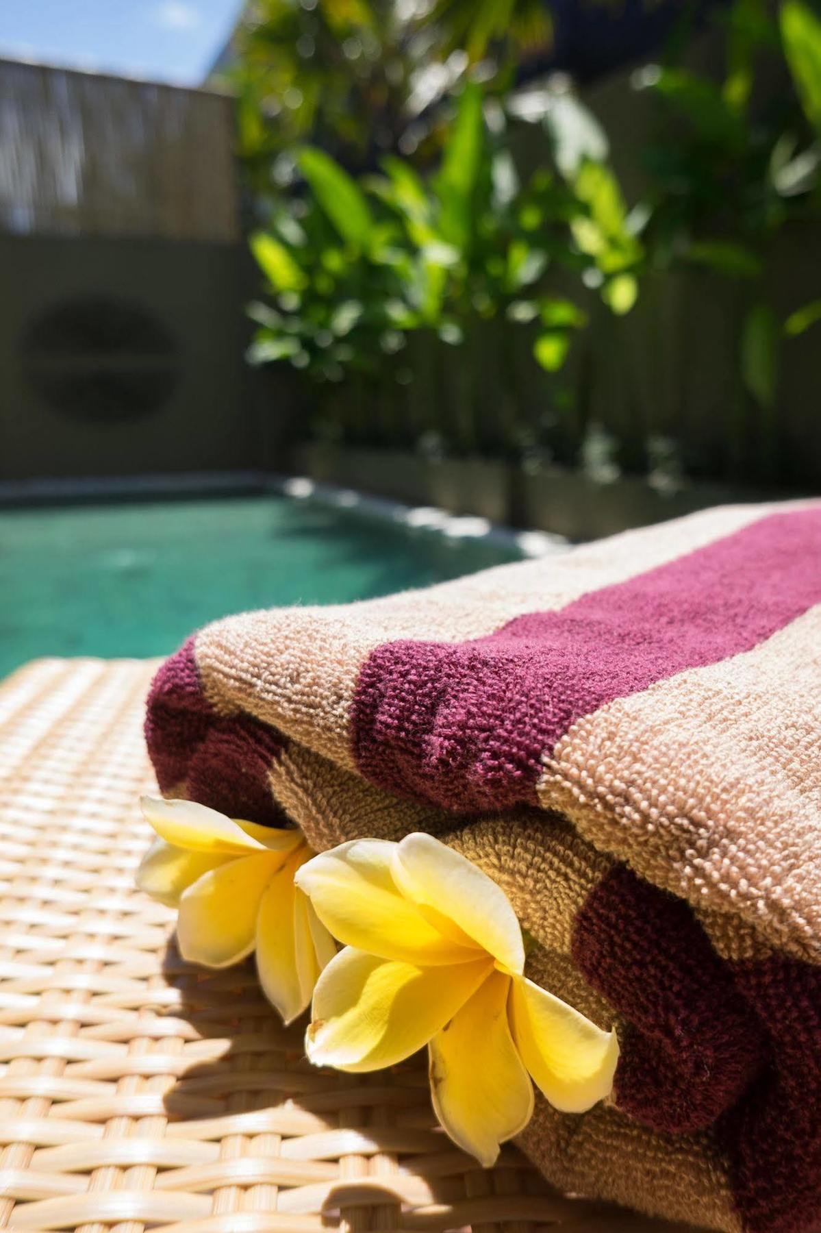 The Kumpi Villas Seminyak  Bagian luar foto