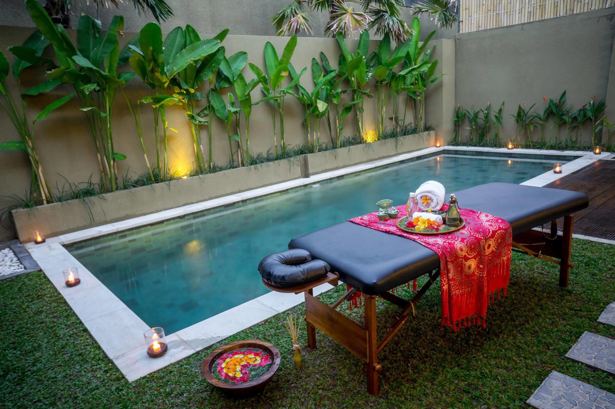 The Kumpi Villas Seminyak  Bagian luar foto